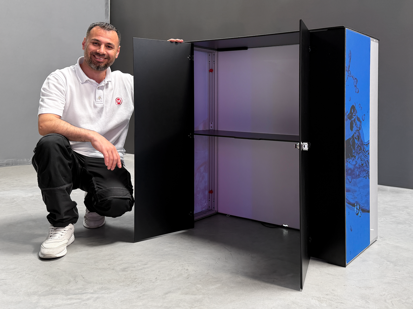 LED-Theke ALU STAR PLUS mit abschließbaren Türen LED-Theke ALU STAR PLUS mit abschließbaren Türen