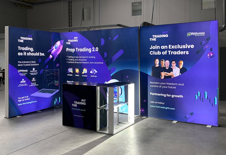 LED exhibition stand - PIXLIP GO - The Trading Pit