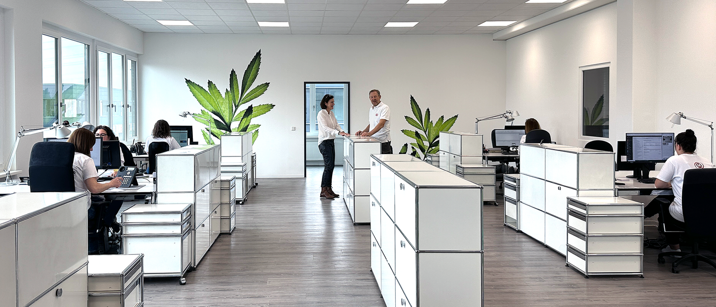 Exhibition stand illuminated - advice