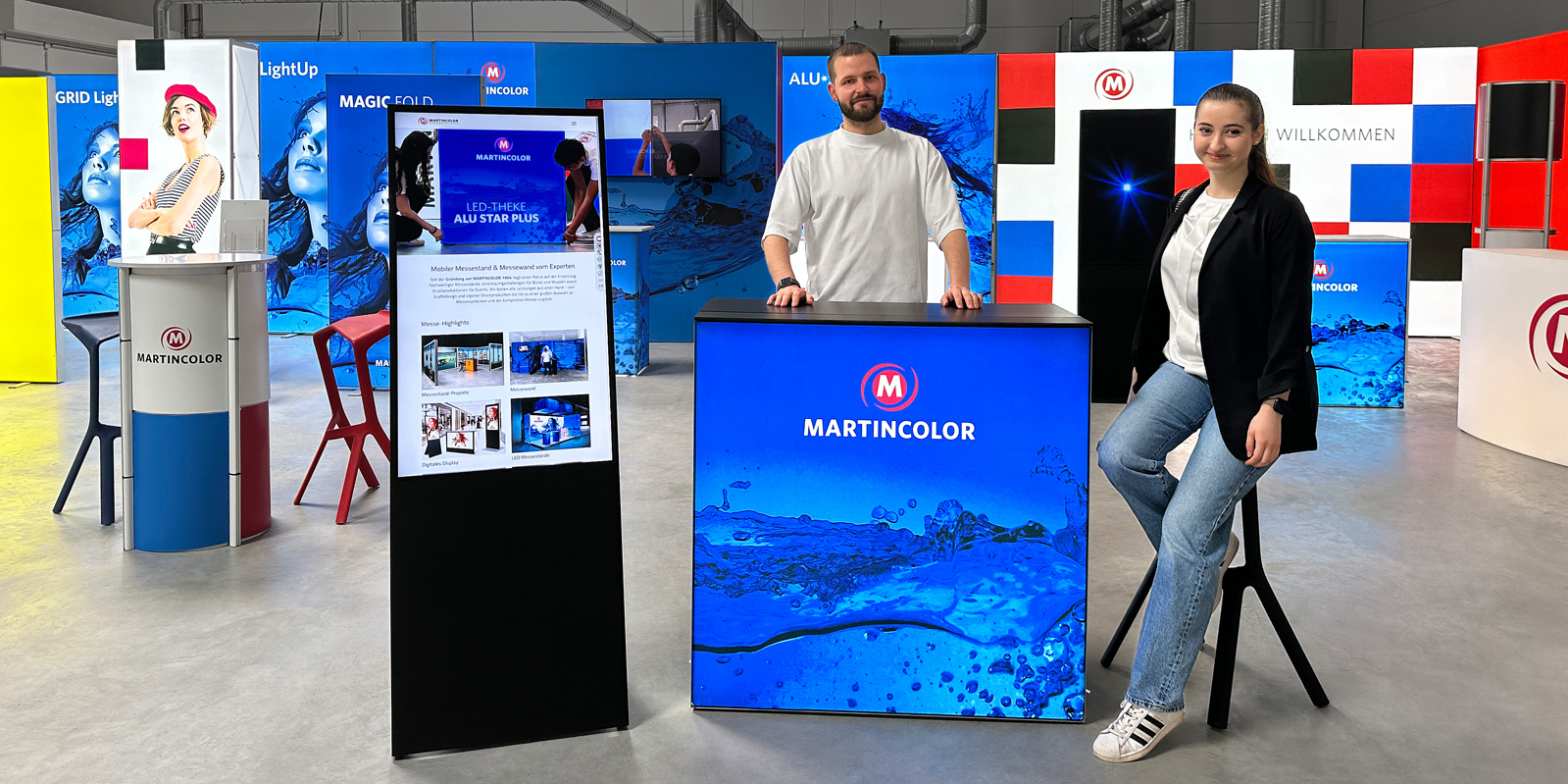 Messestand beleuchtet - Showroom