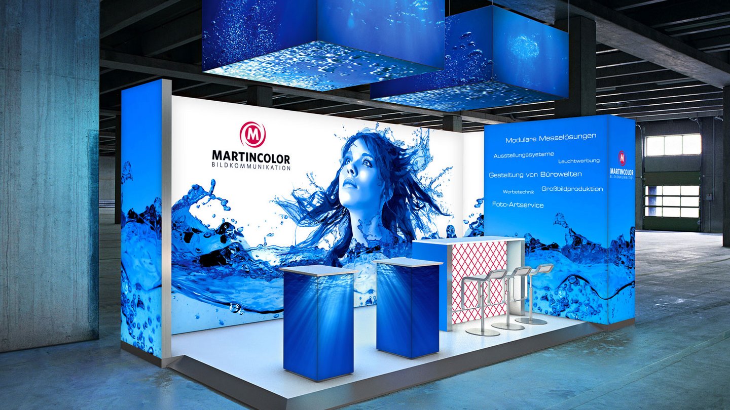 beleuchteter Messestand OCTAlumina beleuchteter Messestand OCTAlumina